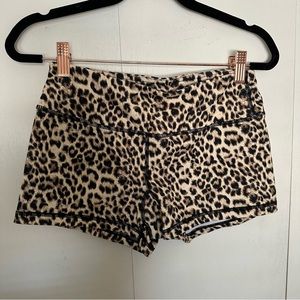 Savage barbell booty biker shorts